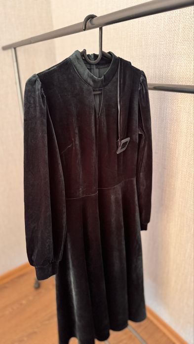 Вечерние платья