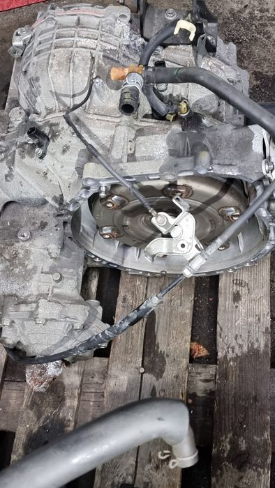 Вариатор на Toyota Estima  4VD.