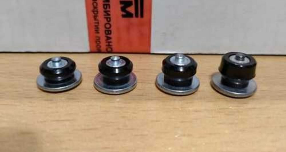 Дошиповка резины ремонтным шипом.