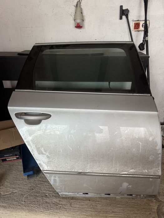 Portiera dreapta spate PASSAT B6