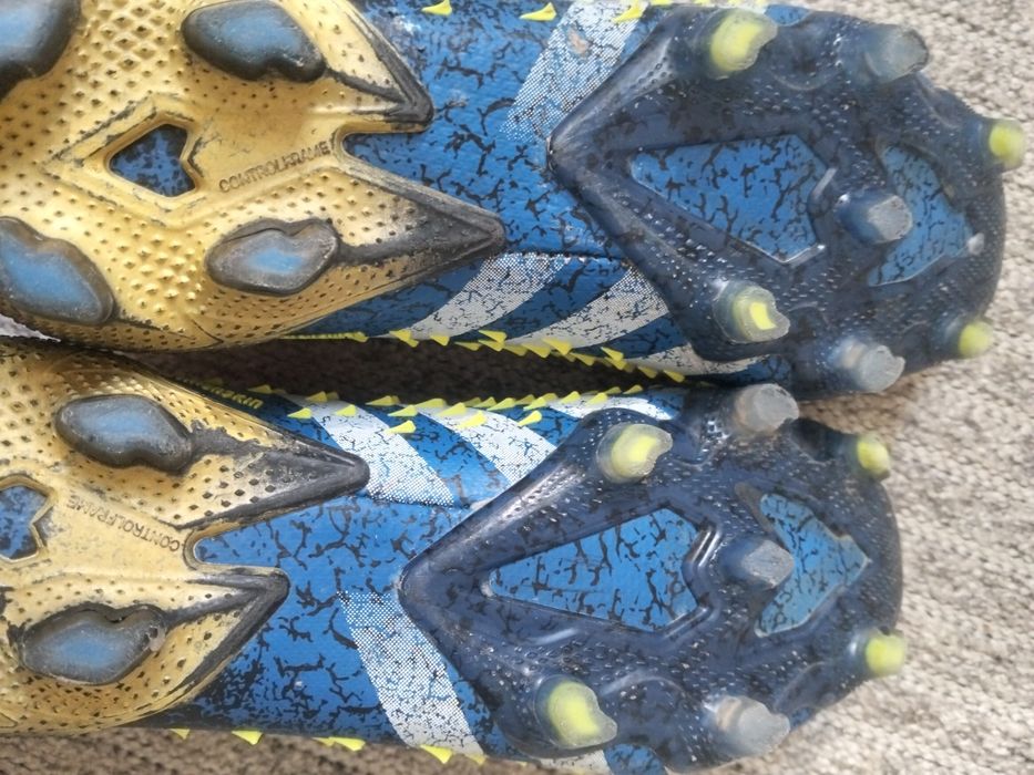 Бутсы adidas оригинал