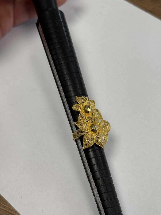 Продавам Златен Дамски Пръстен 14к 585