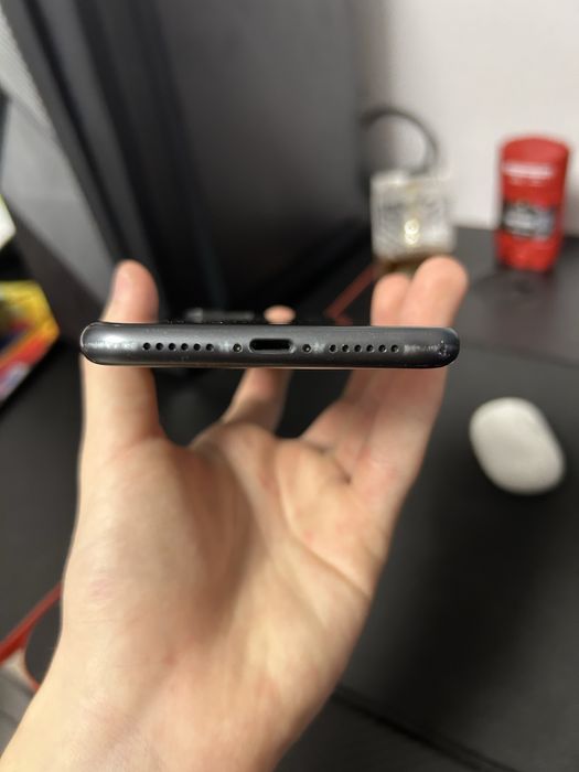 Iphone 11 impecabil + huse