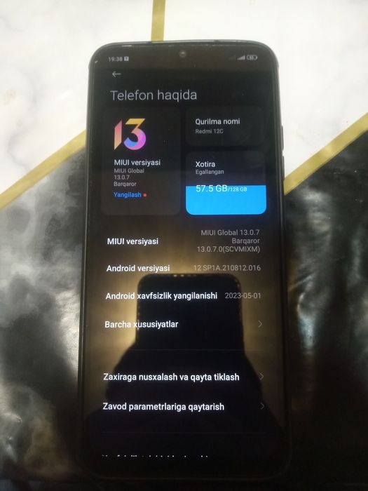 Redmi 12c sotiladi xotira 128 .ram7 kurinishi yangi zaryad 2 kunga