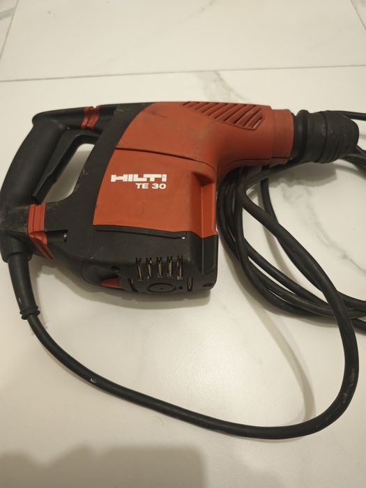 Електрически перфоратор Hilti T-30  AVR