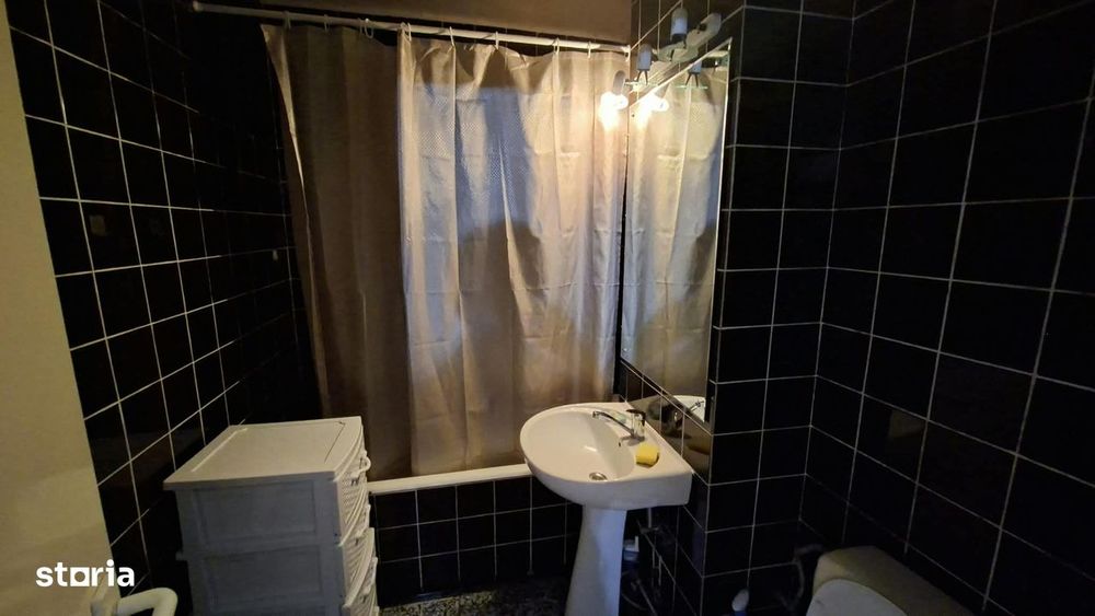 De inchiriat apartament 3 camere, Tg. Mures, Cornisa (UMF)