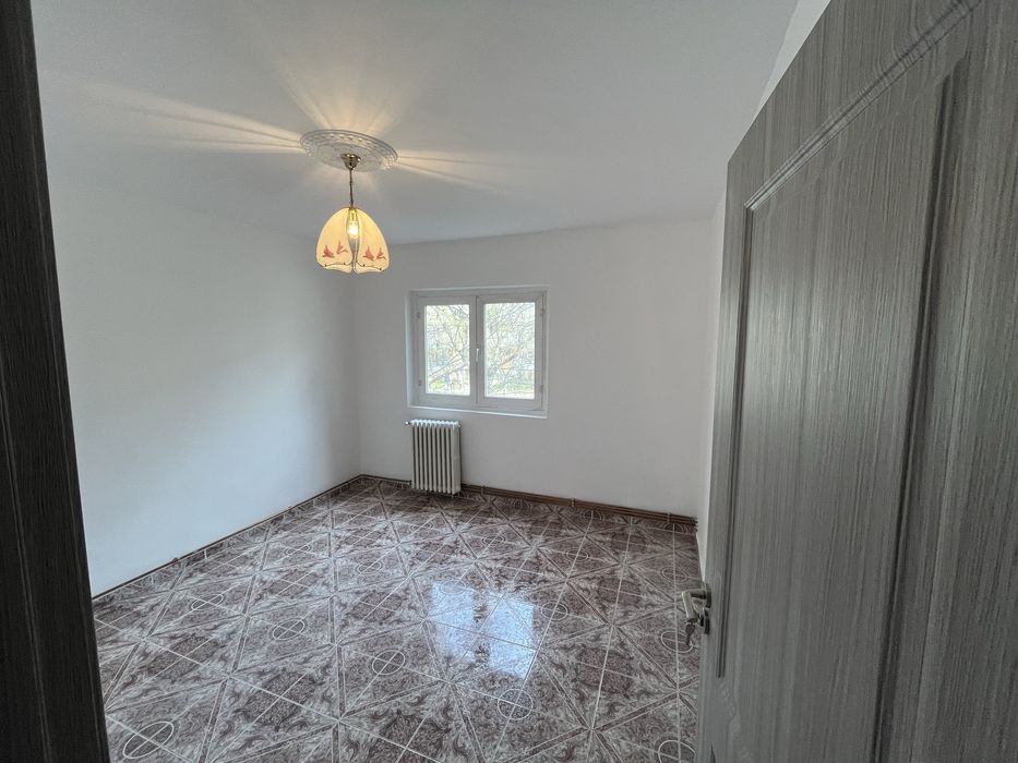 Apartament Târgoviște – Micro 12(zona Biomedica)-2 camere-Etaj 1