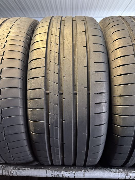 Anvelope 245/45/19 Dunlop