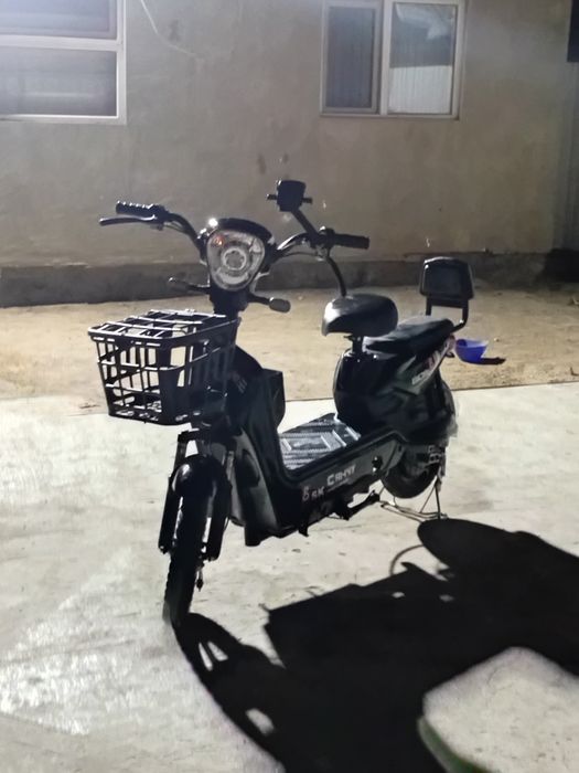 Скутер sk8  чорнй