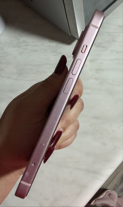 Vand iphone 15 128GB