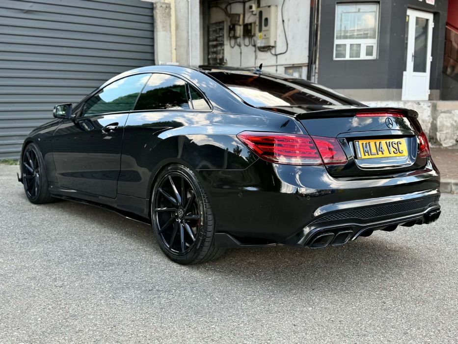 Mercedes e220 Amg sport coupe