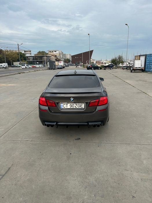 BMW Seria 5 2010 — imagine 2