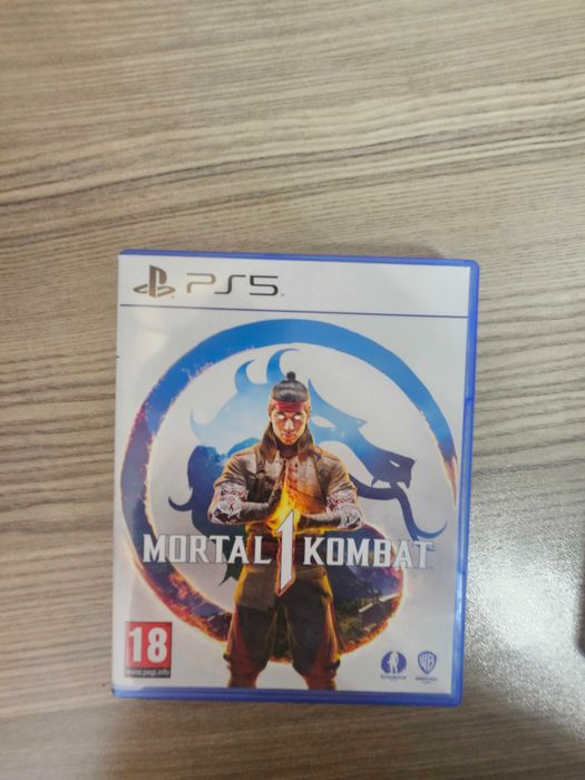 PlayStation 5 с 2 игри