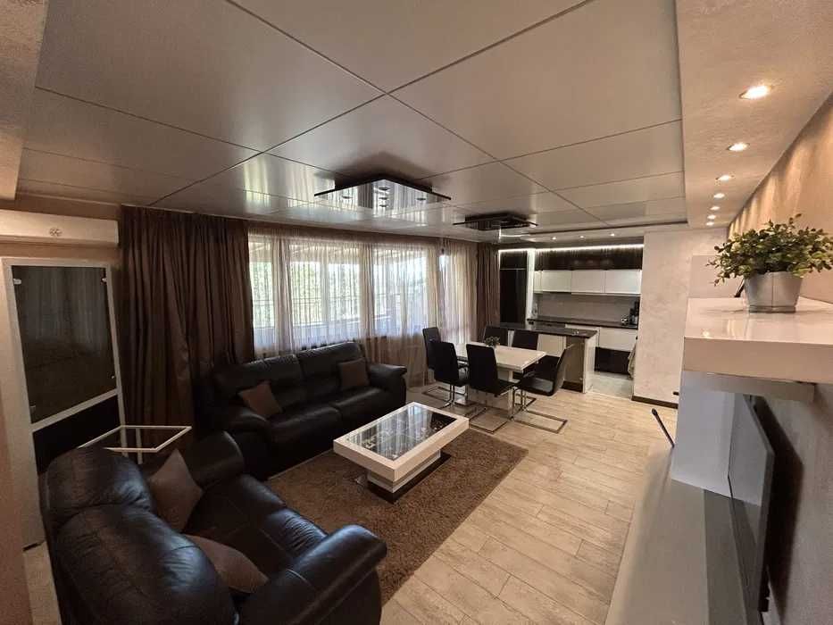 Дава се под наем Многостаен апартамент в София, Драгалевци - 240 кв.м за 1950 € - Снимка #5