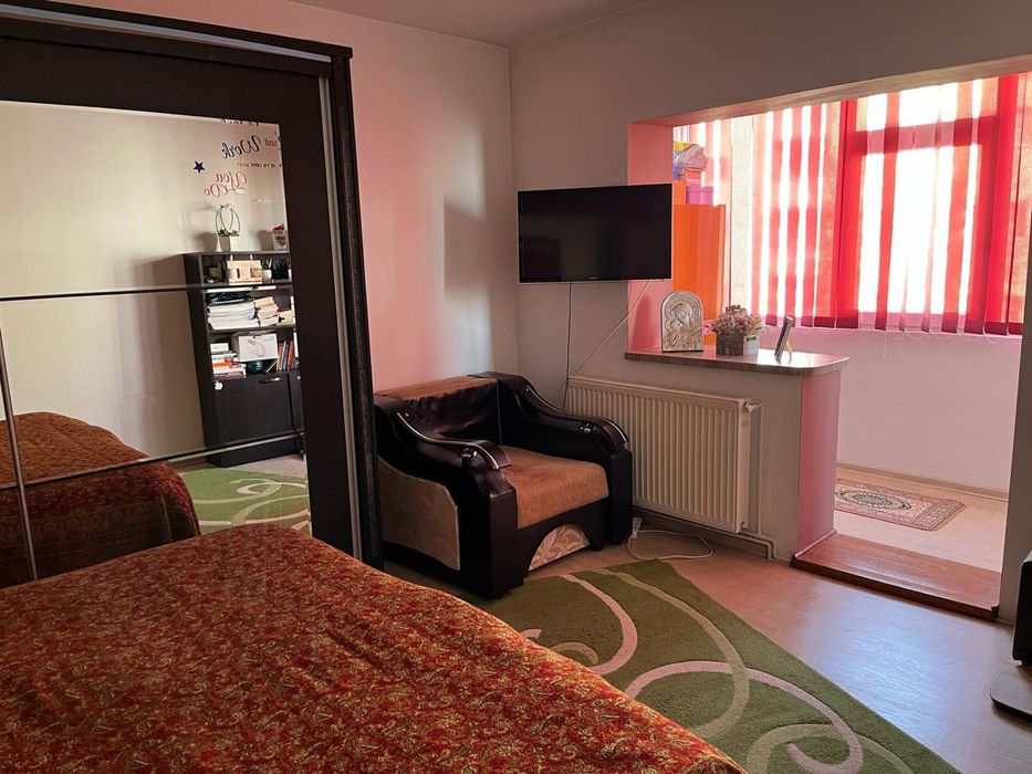 Apartament 3 camere, Târgoviște, micro 2
