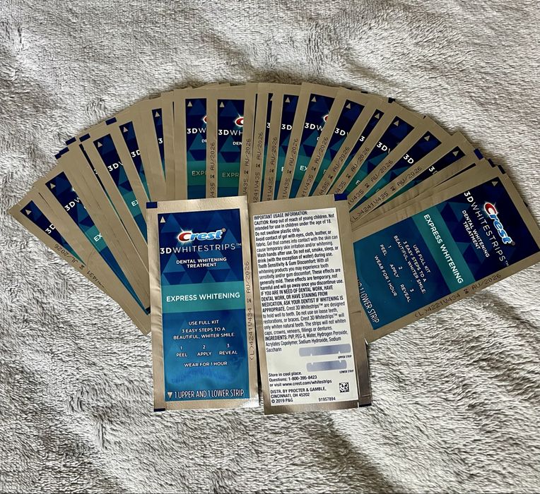 Избелваща паста и ленти за зъби Крест/Crest