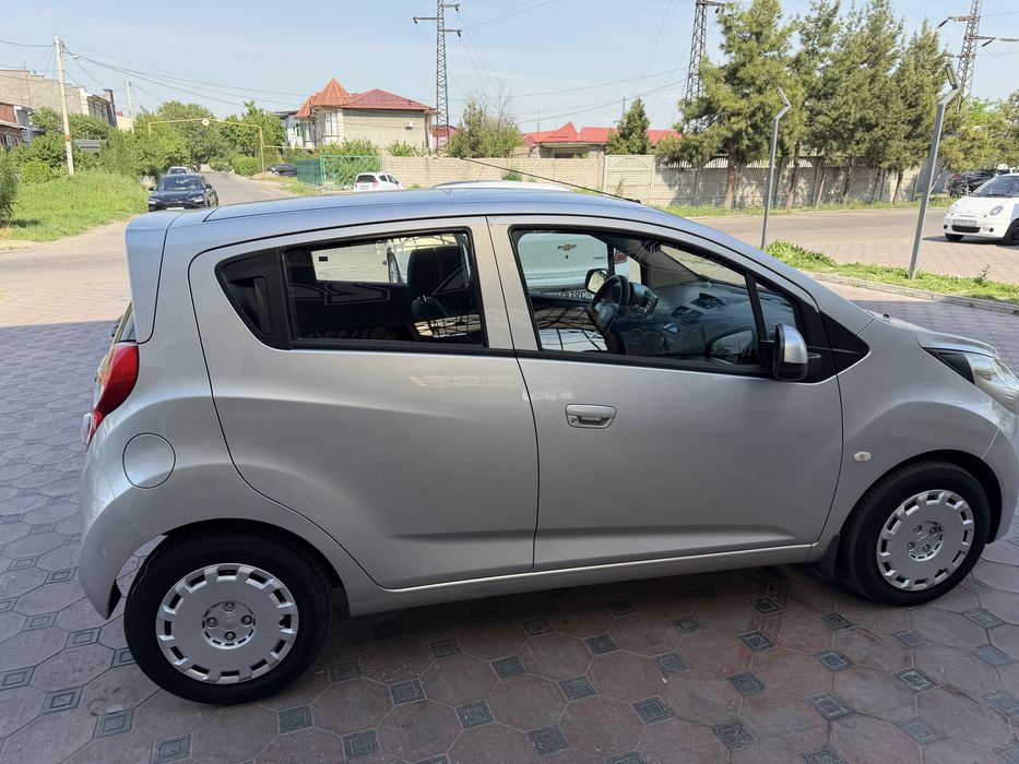 Spark avtomat 2015 yil 106 min km zur holatda