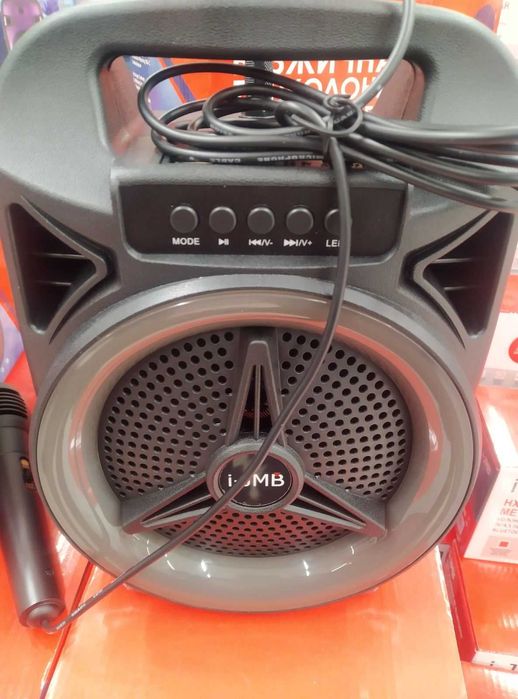 Bluetooth безжична караоке тонколона с микрофон и LED 8W 18.9x14.5x26