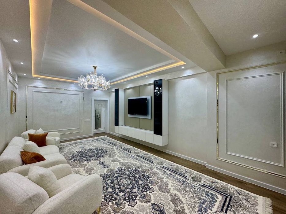 Продаётся 3-комнатная квартира в новостройке