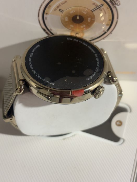 Чисто нов Huawei Watch GT 6 (41mm) Milanese Gold / Запечатан с кутия