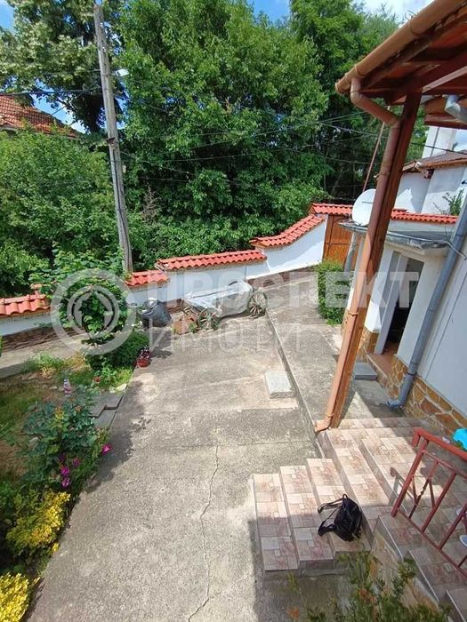 Продава се Къща в с. Мътеница, Област Пловдив - 60 кв.м за 917 €/кв.м - Снимка #13