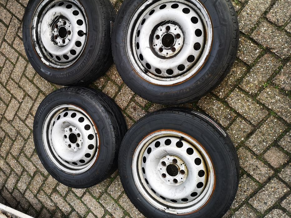 Jante originale Mercedes Vito r16