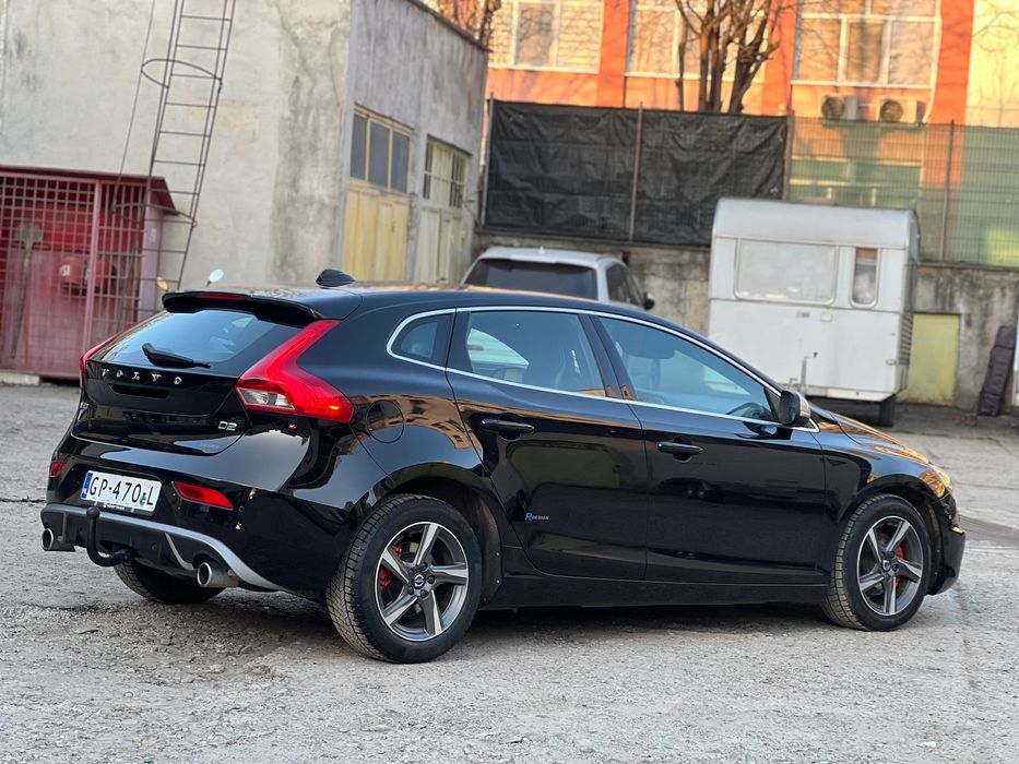 VOLVO V40 2015 — imagine 4