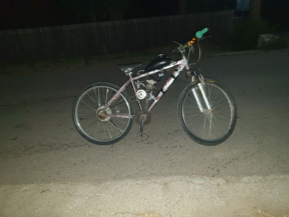 Motor bicicletă 80cc – 76 km/h – piese tuning incluse