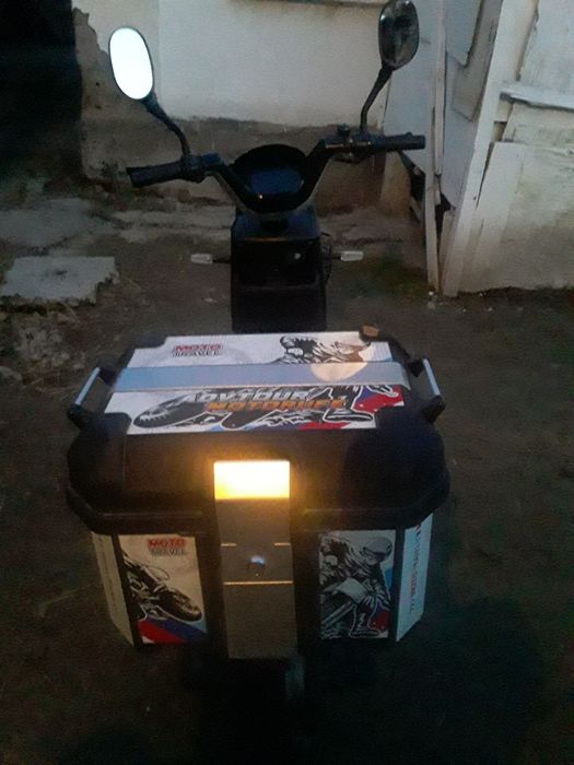 Sukuter yangi 3 oy xaydalgan srochna sotiladi