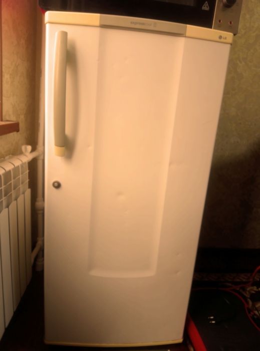 Продаётся холодильник