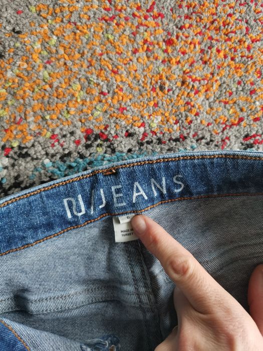 Blugi skinny 2xRiver Island si 1xZara