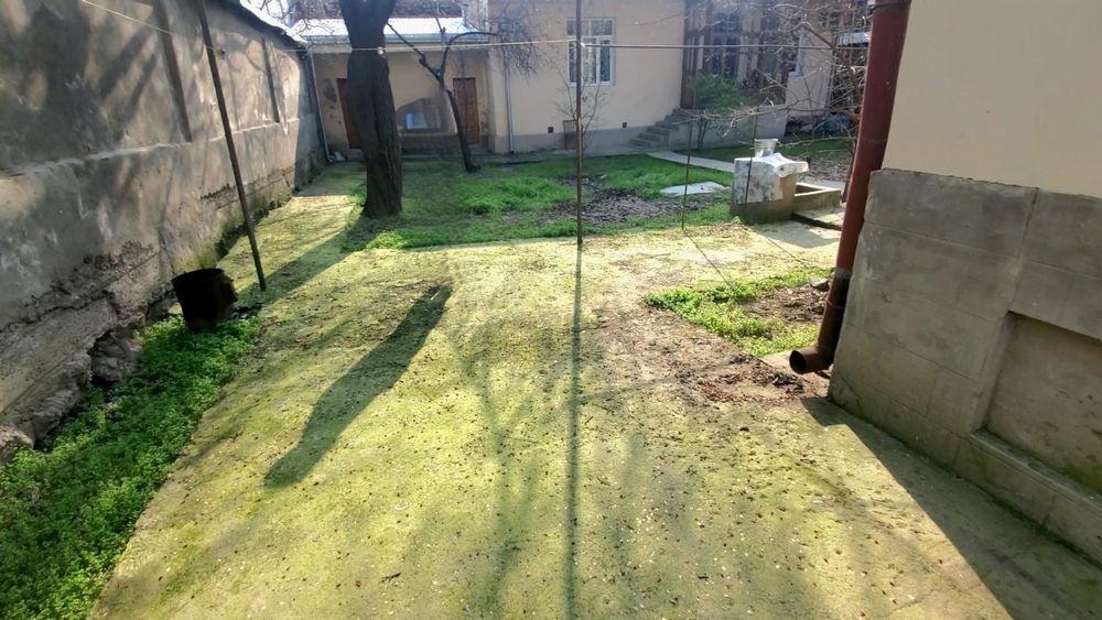 Участок 6 соток М.Улуг р-н Ц.Луначарского