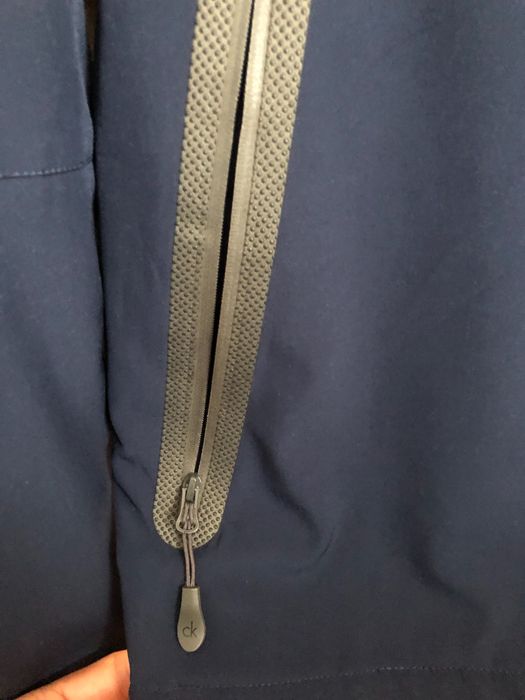 Geaca Calvin Klein golf,noua!