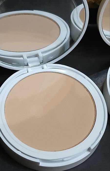 Пудра, тональная основа. Gabrini.