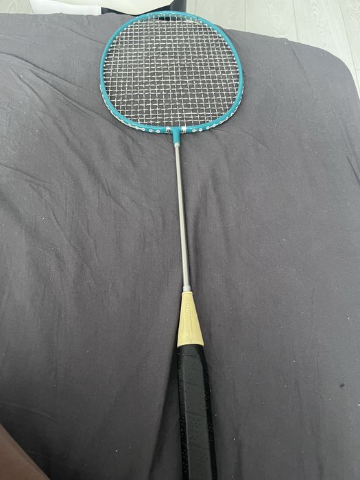 Продам ракетку для Бандминтона