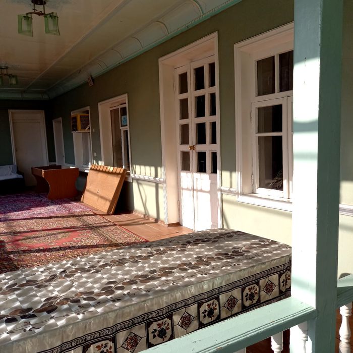 Дом 4 сот. напротив Ипподром продается