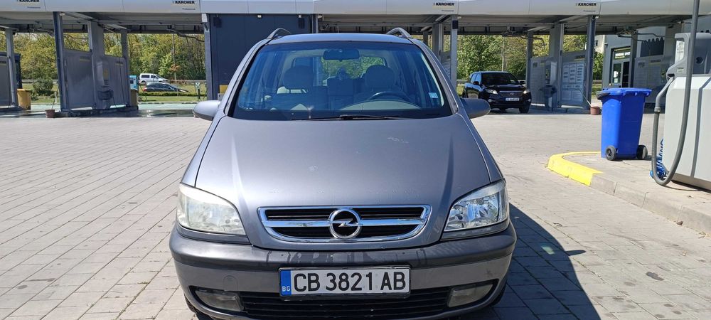 Opel Zafira A - 2004 г.