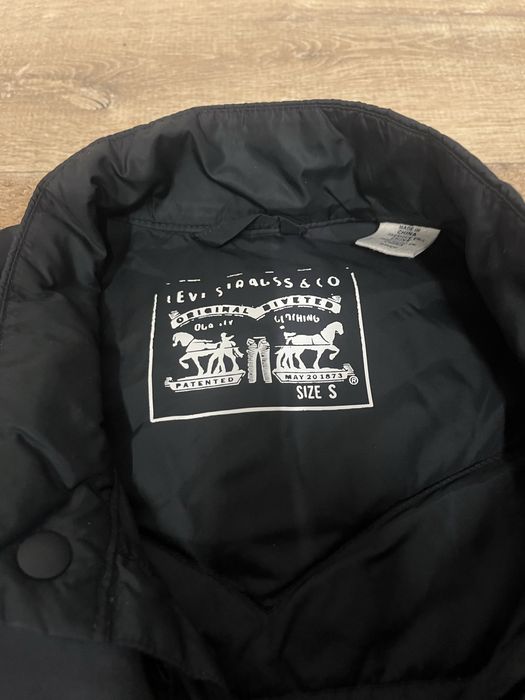 Жилетка Levi’s черная