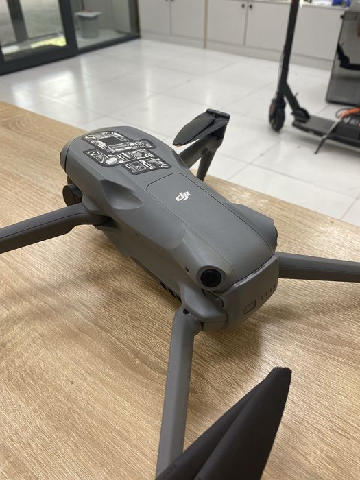 дрон DJI Air 3S combo (p25)