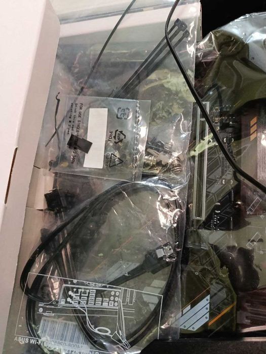 Материнская плата Asus B560-PLUS Tuf Gaming WiFi tez sotiladi!