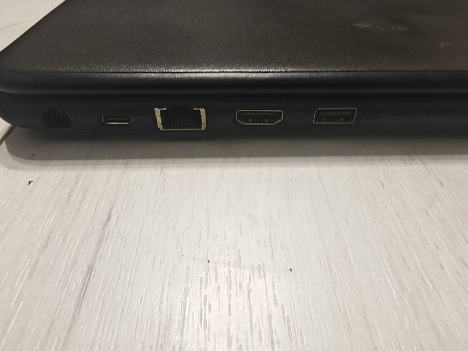 Dell Latitude 3310 i3-8145U 8 GB RAM 256 GB