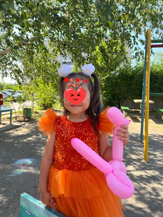 Платье на девочку