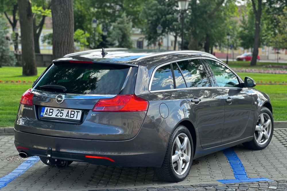 Opel Insignia 2.0CDTI -An 2010/Euro 5 - Foarte Întreținut