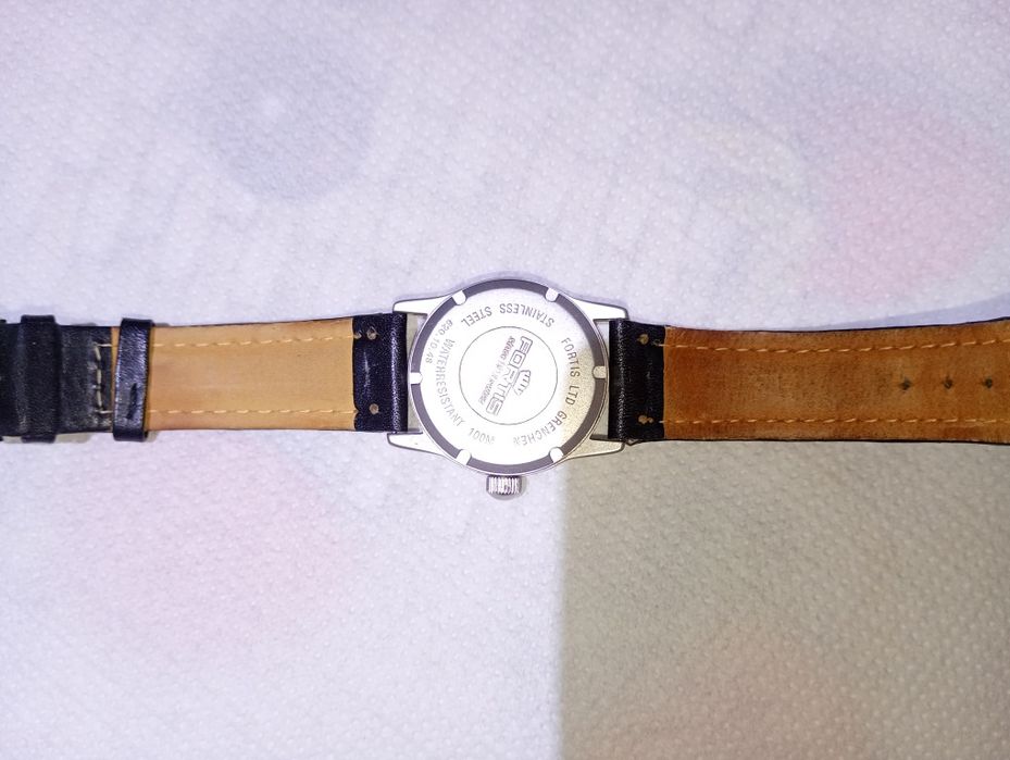 Ceas bărbătesc de vânzare preț 3000 lei