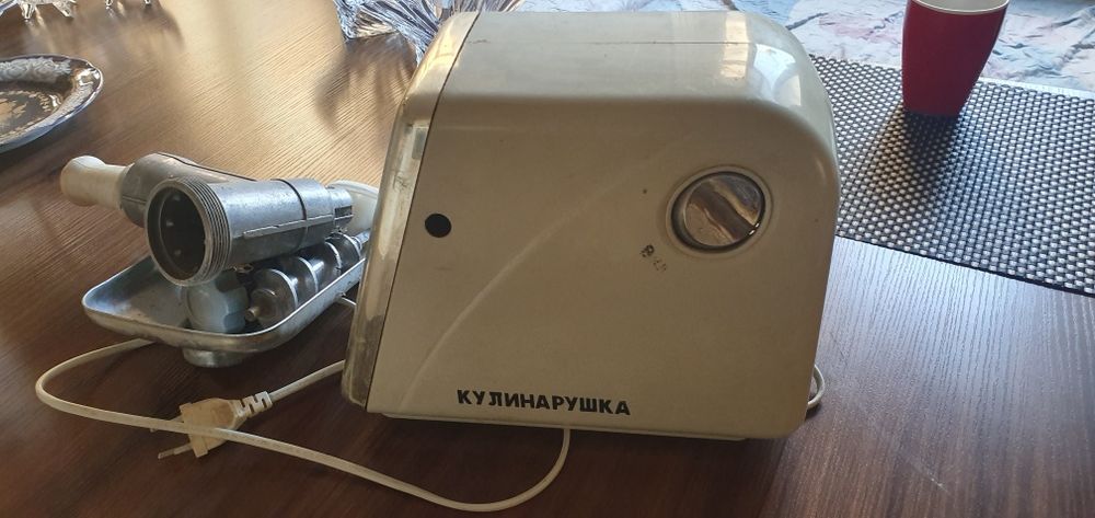 Мясорубка электро