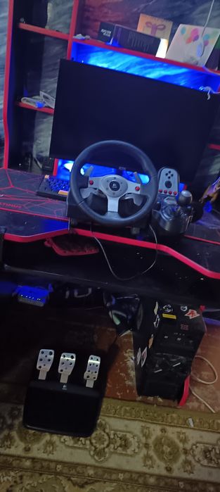 Продам руль Logitech G25