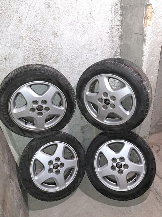 Оригинални лети джанти Nissan 16 цола