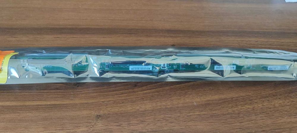HP Backplane SAS/SATA 4-in-1 – SPS 532147-001