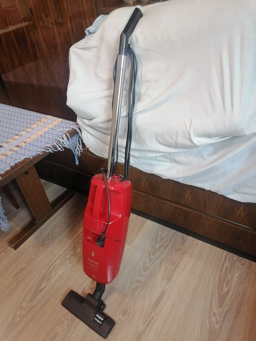 Пылесос HOOVER 800