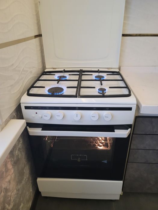 Газплита сотилади